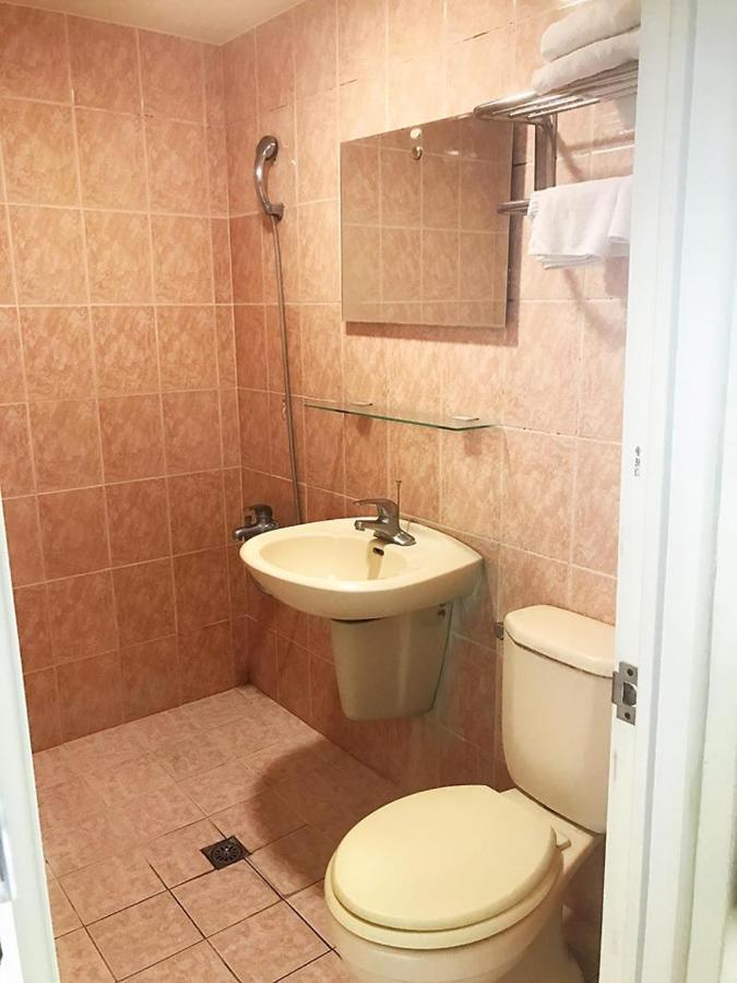 Holiday Business Hotel T'ai-tung Extérieur photo